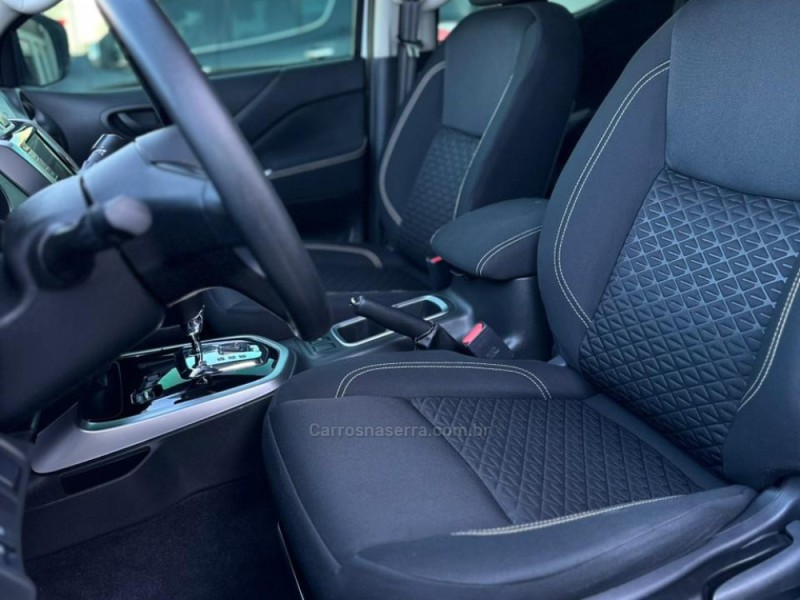FRONTIER 2.3 ATTACK 4X4 CD BI-TURBO DIESEL 4P AUTOMÁTICO - 2025 - MONTENEGRO