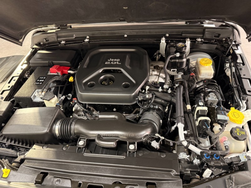 WRANGLER 2.0 SAHARA OVERLAND 4X4 16V GASOLINA 4P AUTOMÁTICO - 2019 - BENTO GONçALVES