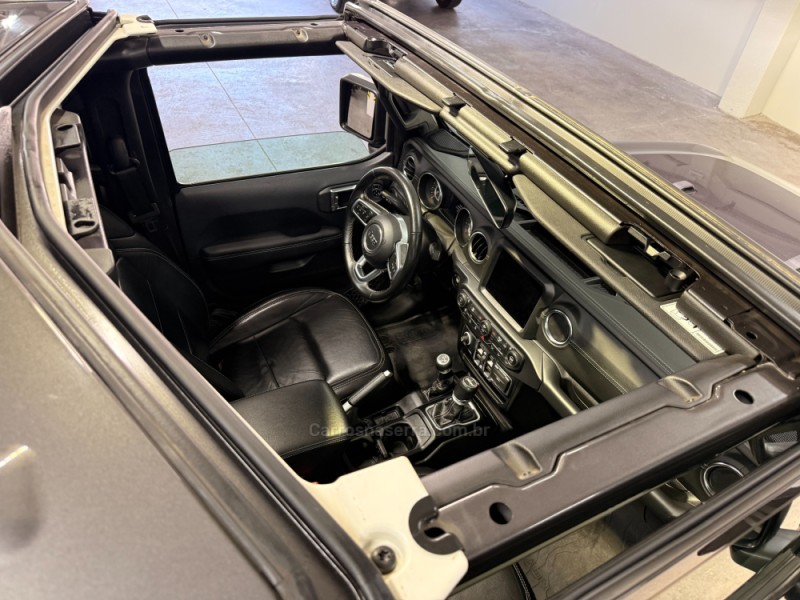 WRANGLER 2.0 SAHARA OVERLAND 4X4 16V GASOLINA 4P AUTOMÁTICO - 2019 - BENTO GONçALVES