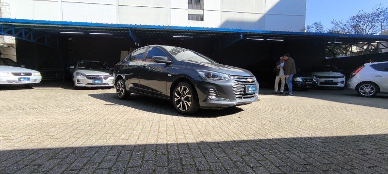 ONIX 1.0	PREMIER PLUS 12V TURBO FLEX 4P AUTOMÁTICO - 2025 - CAXIAS DO SUL
