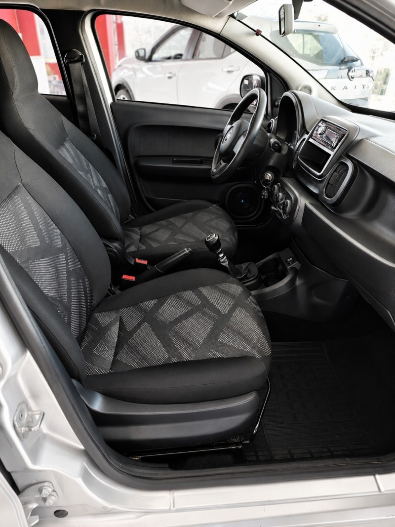 MOBI 1.0 8V EVO FLEX LIKE. ON MANUAL - 2019 - FARROUPILHA