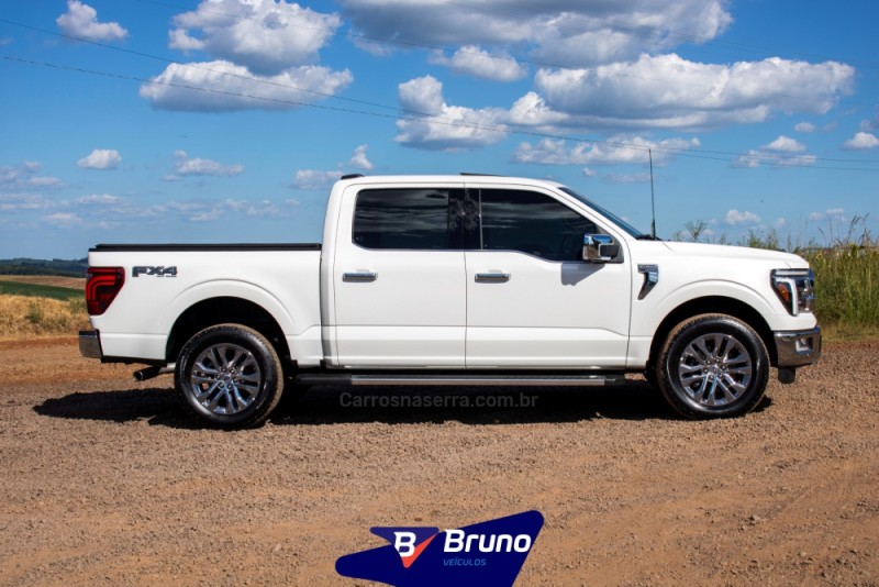 F-150 5.0 V8 CD LARIAT FX4 GASOLINA 4P AUTOMÁTICO - 2024 - PALMEIRA DAS MISSõES