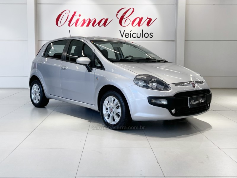 PUNTO 1.4 ATTRACTIVE ITALIA 8V FLEX 4P MANUAL - 2016 - FLORES DA CUNHA