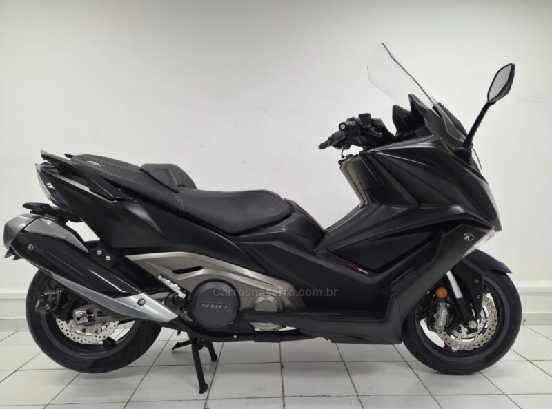 AK 550I ABS - 2023 - CAXIAS DO SUL