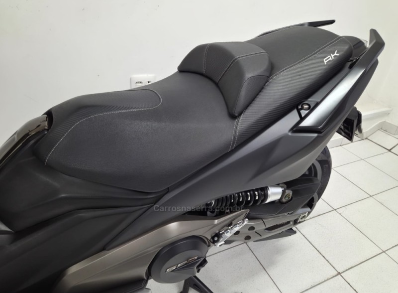 AK 550I ABS - 2023 - CAXIAS DO SUL