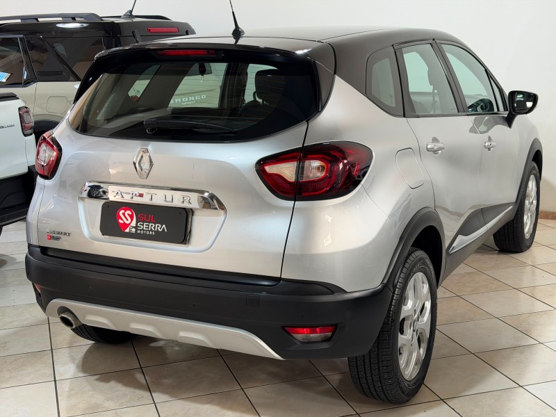 CAPTUR 1.6 16V SCE FLEX ZEN MANUAL - 2018 - CAXIAS DO SUL
