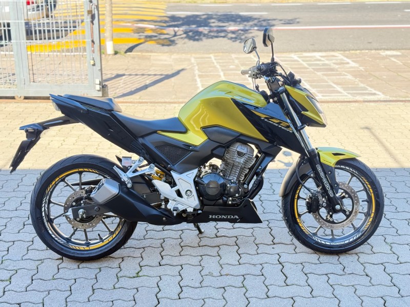 CB 300F TWISTER ABS - 2023 - BENTO GONçALVES