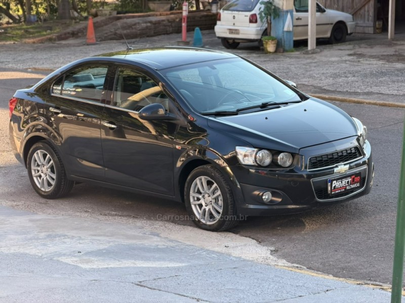 SONIC 1.6 LTZ 16V FLEX 4P MANUAL - 2012 - NOVO HAMBURGO