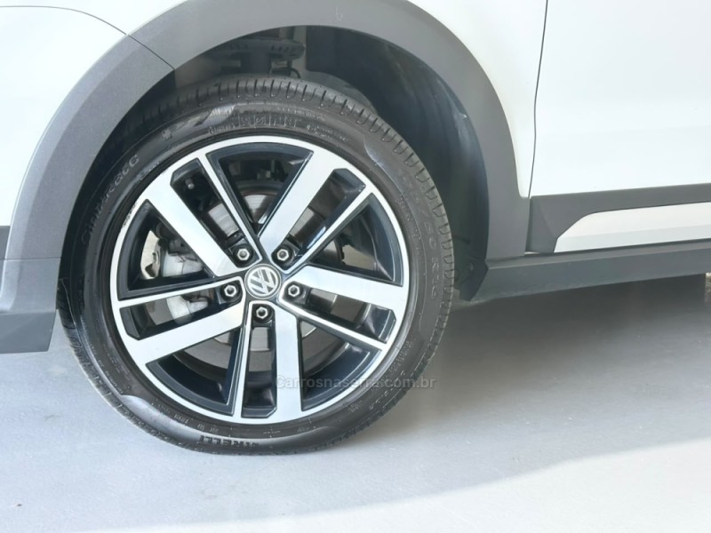 FOX 1.6 MI EXTREME 8V FLEX 4P MANUAL - 2021 - NOVO HAMBURGO