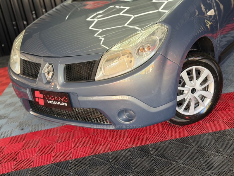 SANDERO 1.0 EXPRESSION 16V FLEX 4P MANUAL - 2009 - CAXIAS DO SUL