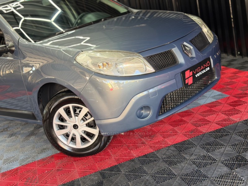 SANDERO 1.0 EXPRESSION 16V FLEX 4P MANUAL - 2009 - CAXIAS DO SUL