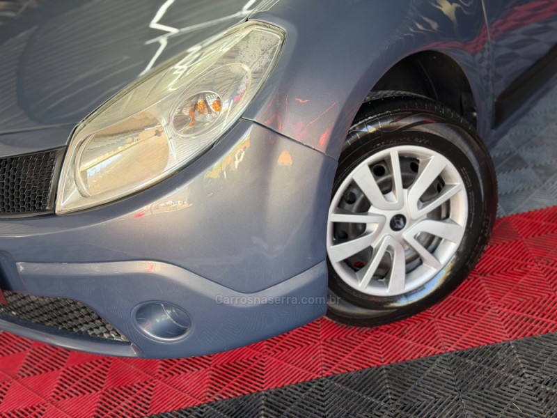SANDERO 1.0 EXPRESSION 16V FLEX 4P MANUAL - 2009 - CAXIAS DO SUL