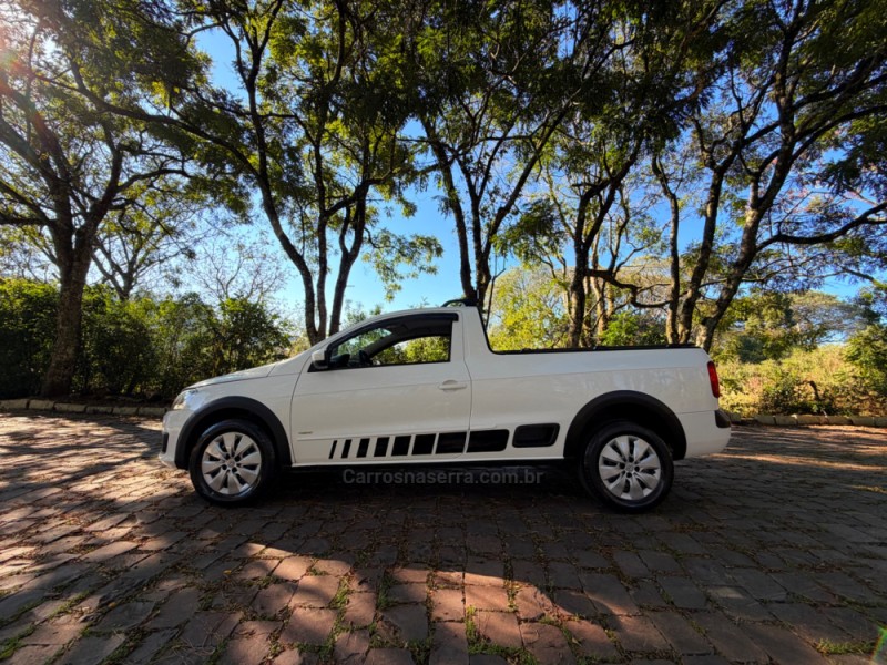 SAVEIRO 1.6 MI CS 8V FLEX 2P MANUAL G.VI - 2014 - NOVA PRATA