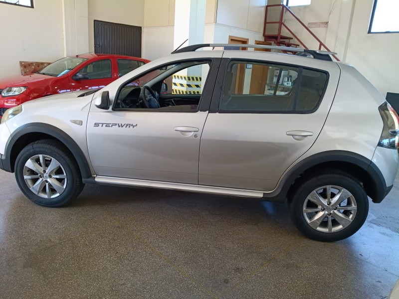 sandero 1.6 stepway 16v flex 4p manual 2012 caxias do sul