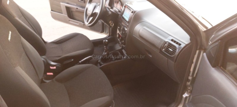 STRADA 1.4 FREEDOM CD 8V FLEX 3P MANUAL - 2019 - FARROUPILHA