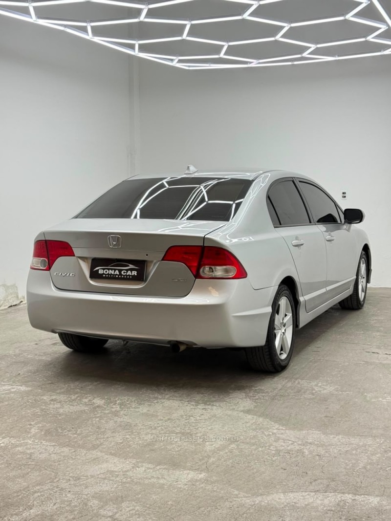 CIVIC 1.8 LXS 16V FLEX 4P AUTOMÁTICO - 2007 - CAXIAS DO SUL