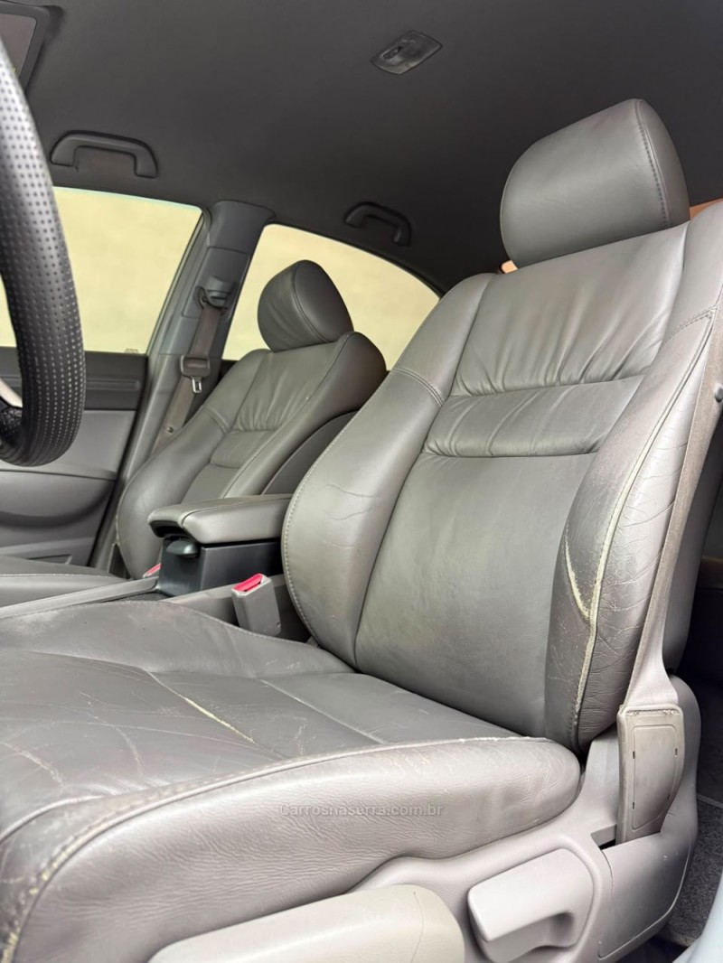 CIVIC 1.8 LXS 16V FLEX 4P AUTOMÁTICO - 2007 - CAXIAS DO SUL