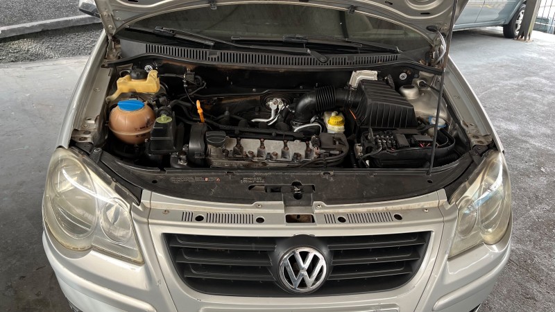 POLO 1.6 MI 8V FLEX 4P MANUAL - 2009 - CAXIAS DO SUL