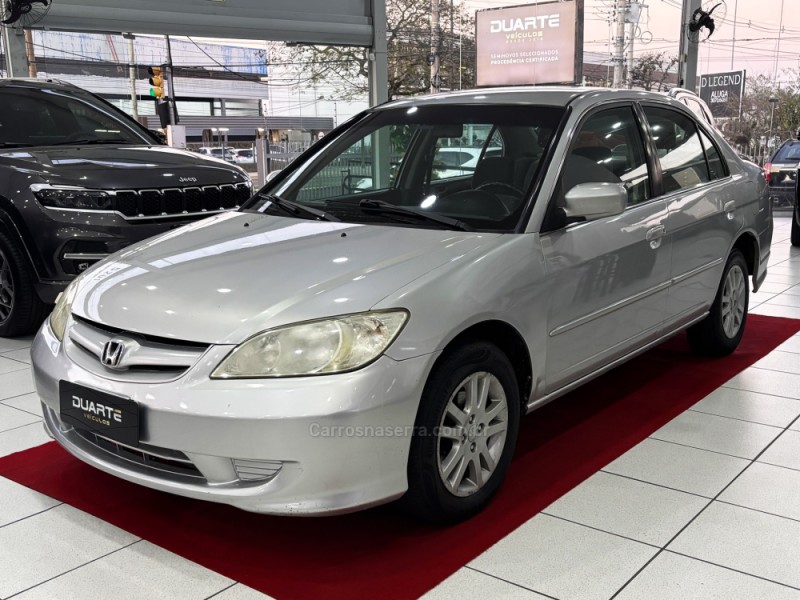 CIVIC 1.7 LX 16V GASOLINA 4P MANUAL - 2004 - PORTO ALEGRE