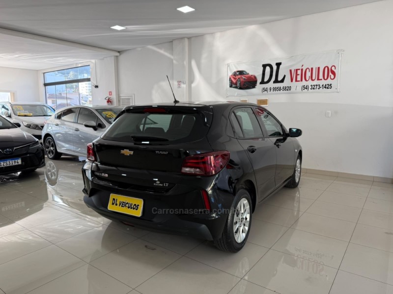 ONIX 1.0 LT2 PLUS 12V FLEX 4P MANUAL - 2020 - NOVA BASSANO