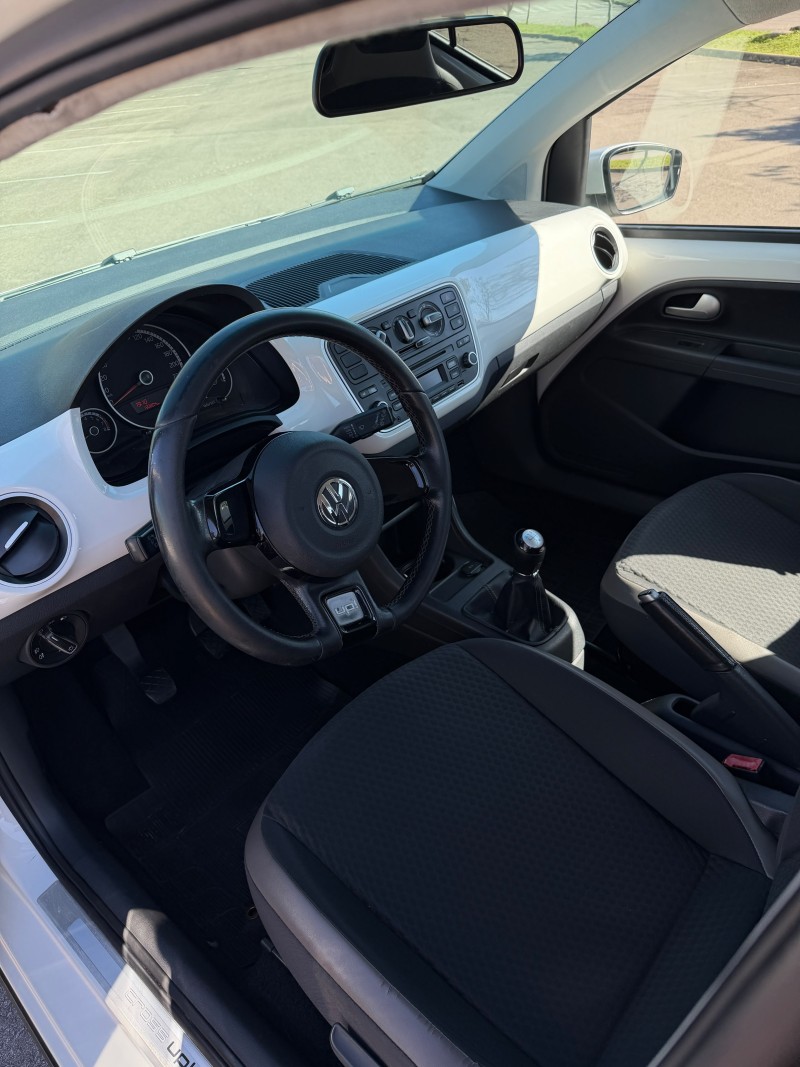 UP 1.0 TSI CROSS 12V FLEX 4P MANUAL - 2016 - BENTO GONçALVES