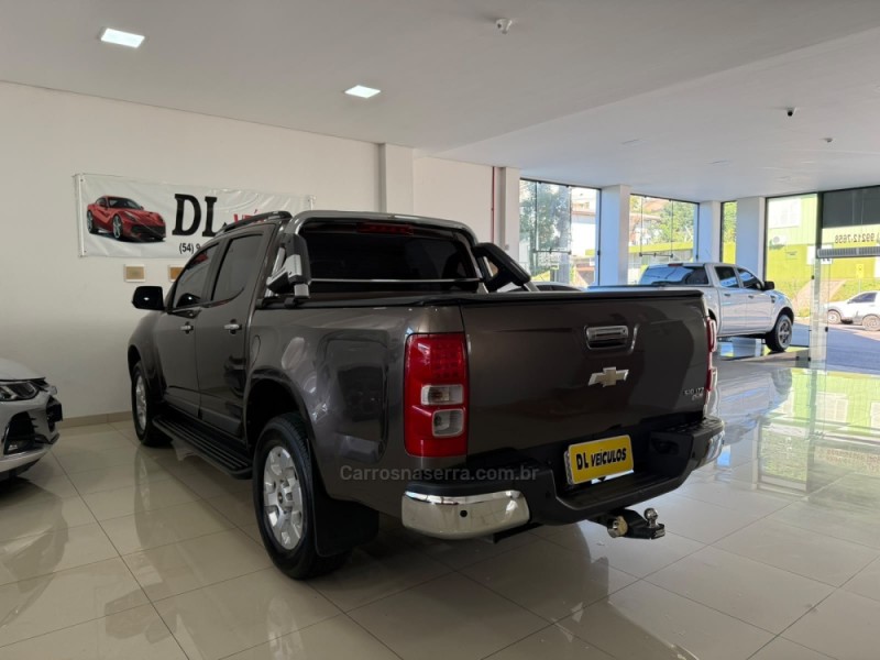 S10 2.4 LTZ 4X2 CD 8V FLEX 4P MANUAL - 2013 - NOVA BASSANO