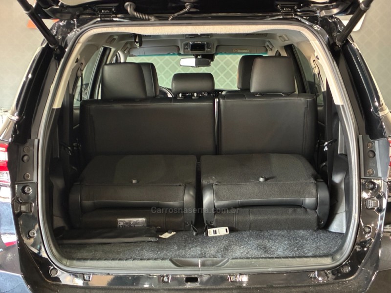 HILUX SW4 2.8 SRX 4X4 7 LUGARES 16V TURBO INTERCOOLER DIESEL 4P AUTOMÁTICO - 2021 - VENâNCIO AIRES
