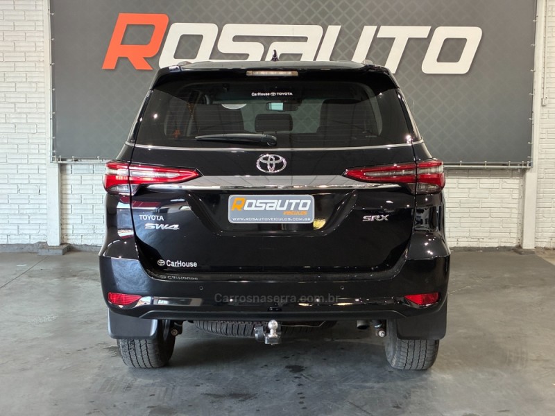 HILUX SW4 2.8 SRX 4X4 7 LUGARES 16V TURBO INTERCOOLER DIESEL 4P AUTOMÁTICO - 2021 - VENâNCIO AIRES