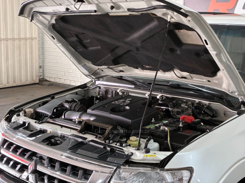 PAJERO FULL 3.2 HPE 4X4 16V TURBO INTERCOOLER DIESEL 4P AUTOMÁTICO - 2019 - VENâNCIO AIRES