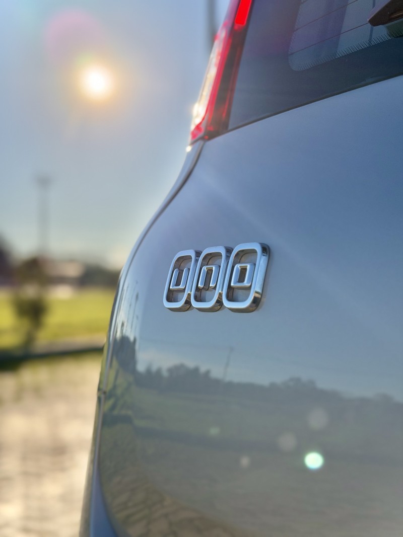 UNO 1.0 EVO VIVACE 8V FLEX 4P MANUAL - 2014 - ANTôNIO PRADO