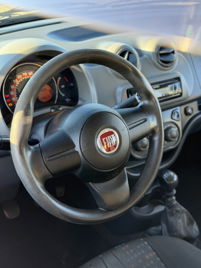 UNO 1.0 EVO VIVACE 8V FLEX 4P MANUAL - 2014 - ANTôNIO PRADO