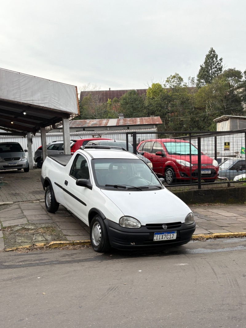 corsa 1.6 mpfi gl cs pick up 8v gasolina 2p manual 1999 farroupilha