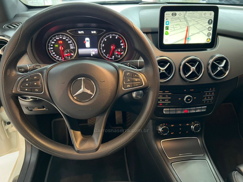 B 200 1.6 TURBO 16V FLEX 4P AUTOMATIZADO - 2017 - CAXIAS DO SUL