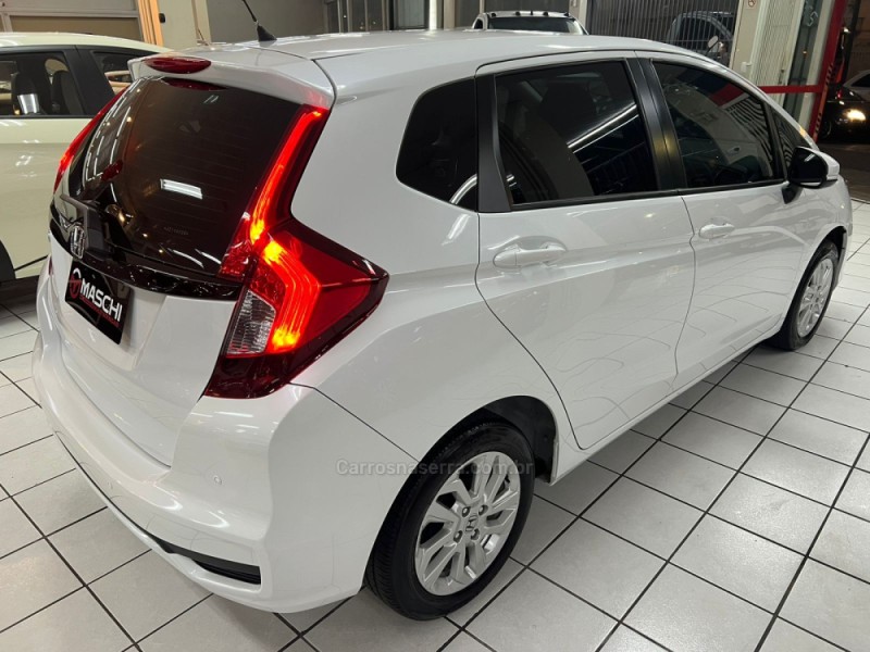 FIT 1.5 LX 16V FLEX 4P AUTOMÁTICO - 2018 - CAXIAS DO SUL