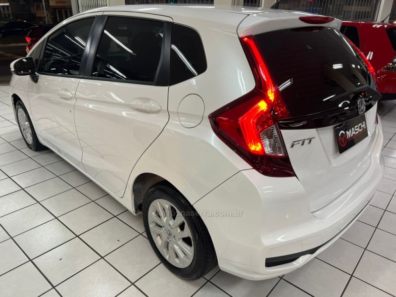 FIT 1.5 LX 16V FLEX 4P AUTOMÁTICO - 2018 - CAXIAS DO SUL