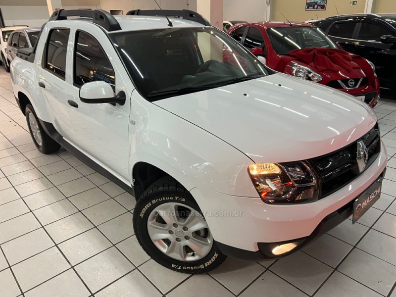 OROCH 1.6 16V EXPRESSION FLEX 4P MANUAL - 2018 - CAXIAS DO SUL