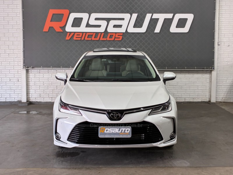 COROLLA 2.0 ALTIS PREMIUM 16V FLEX 4P AUTOMÁTICO - 2023 - VENâNCIO AIRES