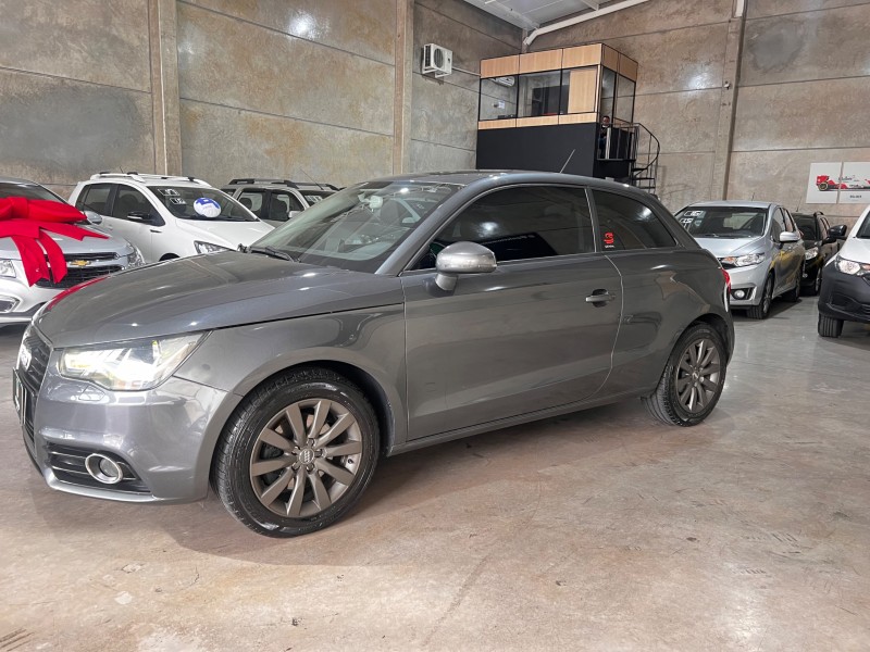 A1 1.4 TFSI ATTRACTION 16V 122CV GASOLINA 2P AUTOMÁTICO - 2011 - CAXIAS DO SUL