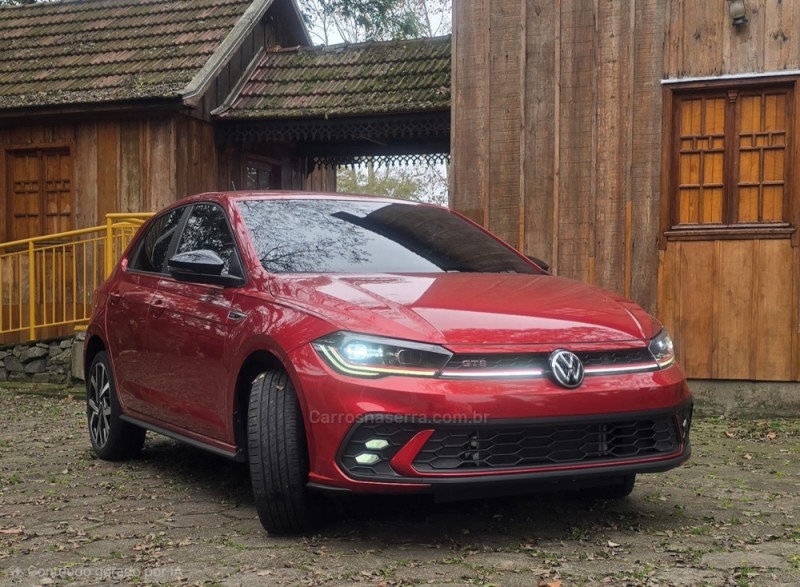 POLO 1.4 GTS 16V TURBO FLEX 4P AUTOMÁTICO