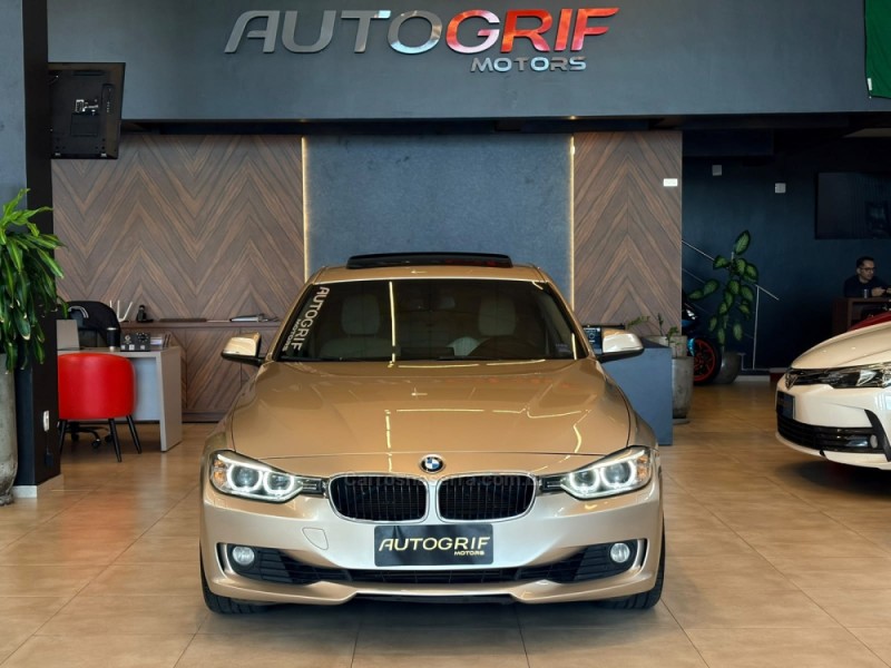 328I 2.0 SPORT GP 16V ACTIVEFLEX 4P AUTOMÁTICO - 2014 - CAMPO BOM