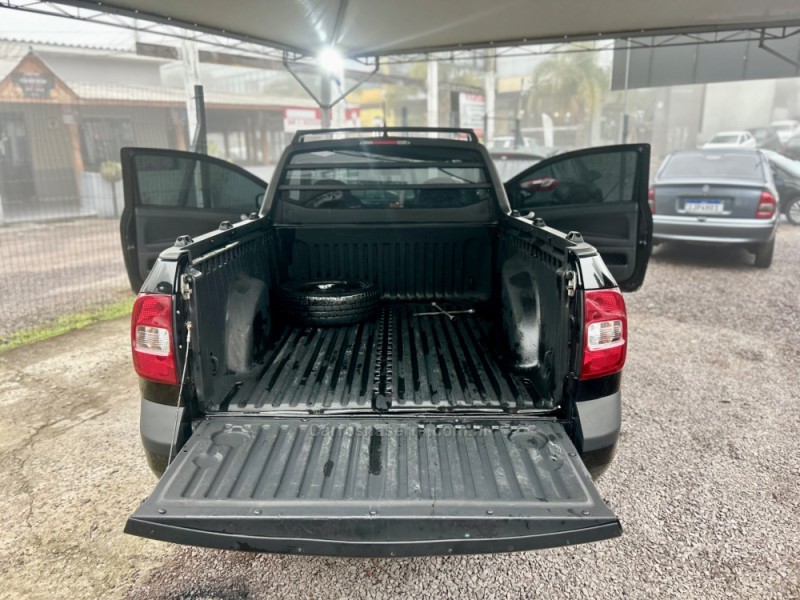 SAVEIRO 1.6 MI TRENDLINE CS 8V FLEX 2P MANUAL - 2015 - CAXIAS DO SUL