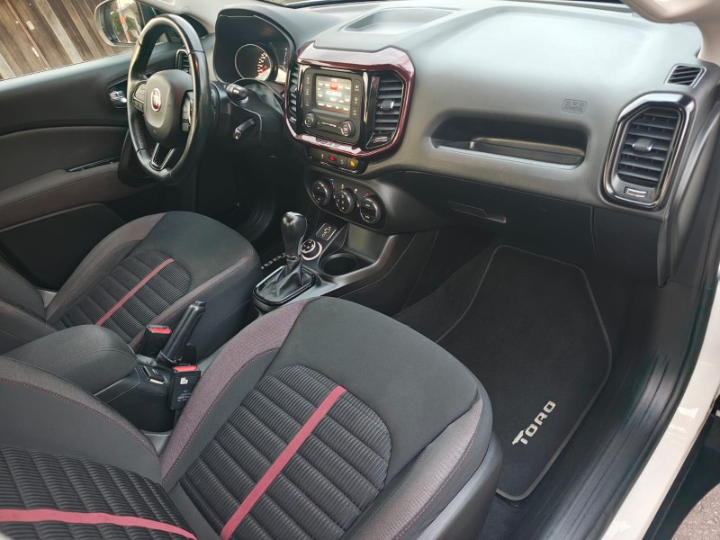 TORO 2.0 16V TURBO DIESEL FREEDOM 4WD AT9 AUTOMÁTICO - 2019 - FARROUPILHA