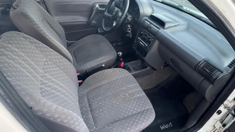 CORSA 1.6 MPFI GLS SEDAN 8V GASOLINA 4P MANUAL - 1996 - CAXIAS DO SUL