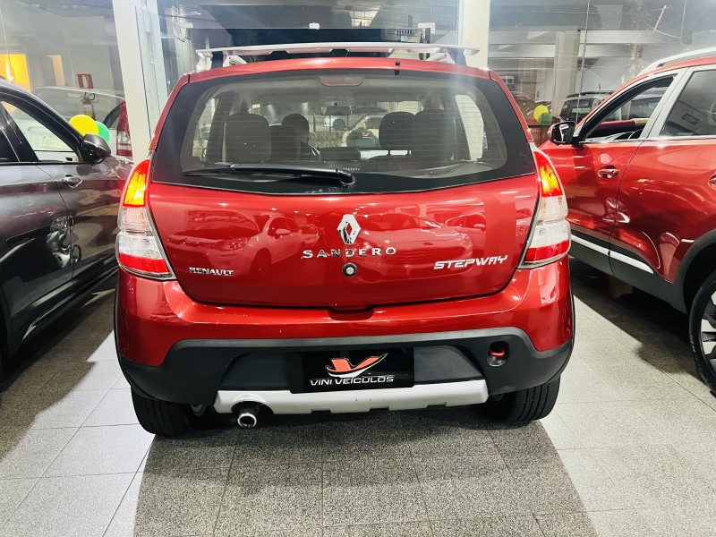 SANDERO 1.6 STEPWAY 8V FLEX 4P MANUAL - 2014 - CAXIAS DO SUL