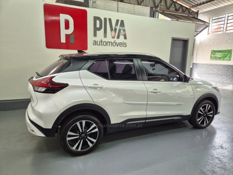 KICKS 1.6 EXCLUSIVE 16V FLEX 4P AUTOMÁTICO - 2023 - GARIBALDI
