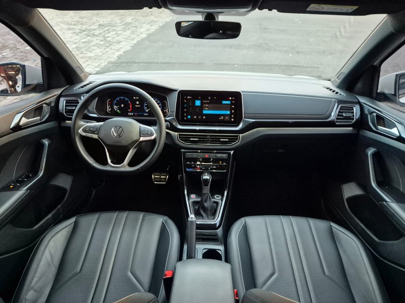 T-CROSS 1.4 HIGHLINE TSI 16V FLEX 4P AUTOMÁTICO - 2025 - CAXIAS DO SUL