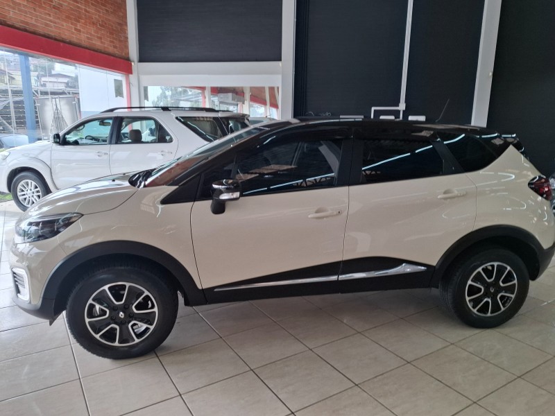 CAPTUR 1.6 LIFE 16V FLEX 4P AUTOMÁTICO - 2019 - FARROUPILHA