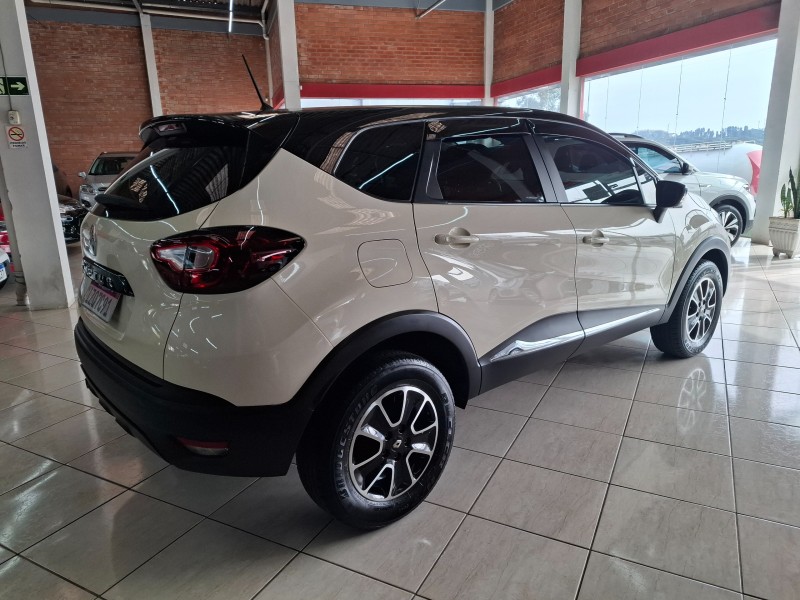CAPTUR 1.6 LIFE 16V FLEX 4P AUTOMÁTICO - 2019 - FARROUPILHA