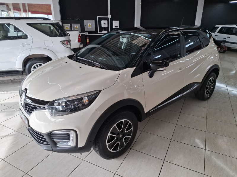 CAPTUR 1.6 LIFE 16V FLEX 4P AUTOMÁTICO - 2019 - FARROUPILHA