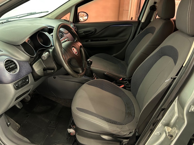 PUNTO 1.4 ATTRACTIVE 8V FLEX 4P MANUAL - 2014 - CAXIAS DO SUL